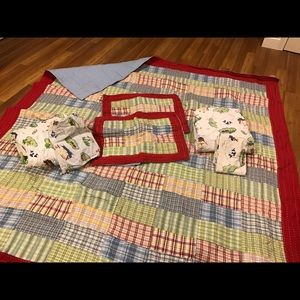 Pottery barn kids quilt, shame and sheets